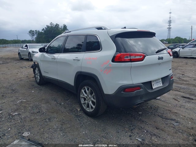 45692364 :رقم المزاد ، 1C4PJLCB5FW770999 vin ، 2015 Jeep Cherokee Latitude مزاد بيع