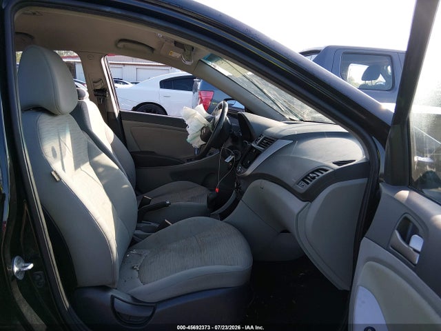 Продаж на аукціоні авто 2015 Hyundai Accent Gls, vin: KMHCT4AE0FU823479, номер лоту: 45692373