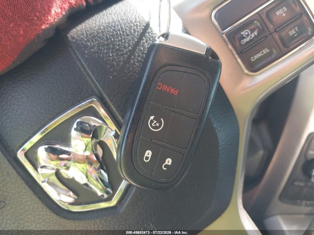 45692473 :رقم المزاد ، 3C6UR5NL7GG211216 vin ، 2016 Ram 2500 Laramie مزاد بيع