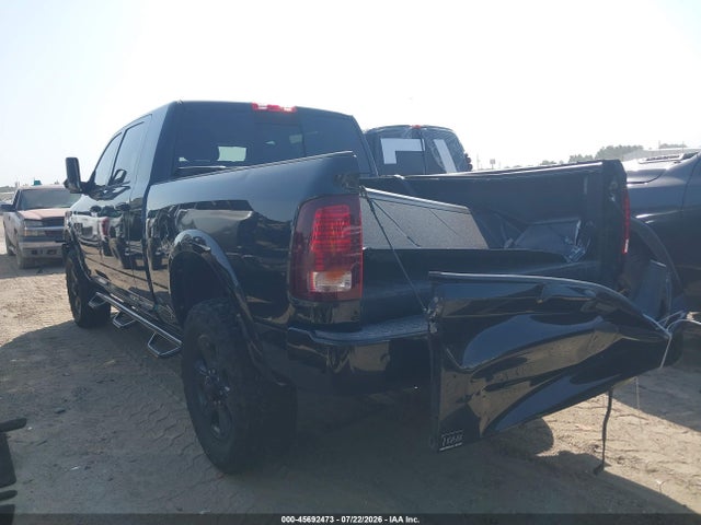 45692473 :رقم المزاد ، 3C6UR5NL7GG211216 vin ، 2016 Ram 2500 Laramie مزاد بيع