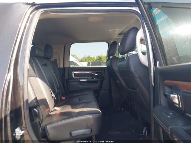 45692473 :رقم المزاد ، 3C6UR5NL7GG211216 vin ، 2016 Ram 2500 Laramie مزاد بيع