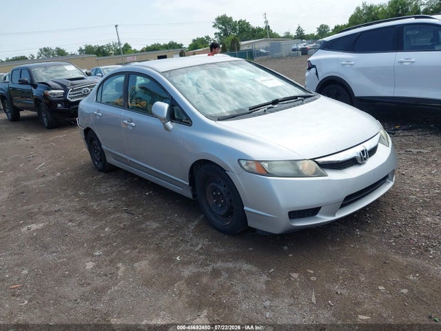 45692480 :رقم المزاد ، 19XFA1F55AE086124 vin ، 2010 Honda Civic Lx مزاد بيع