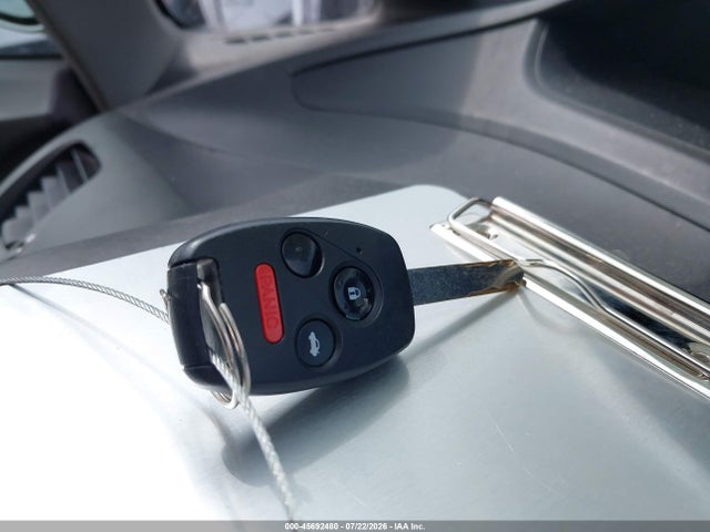 45692480 :رقم المزاد ، 19XFA1F55AE086124 vin ، 2010 Honda Civic Lx مزاد بيع
