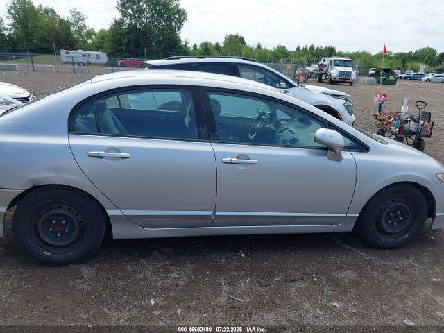 45692480 :رقم المزاد ، 19XFA1F55AE086124 vin ، 2010 Honda Civic Lx مزاد بيع
