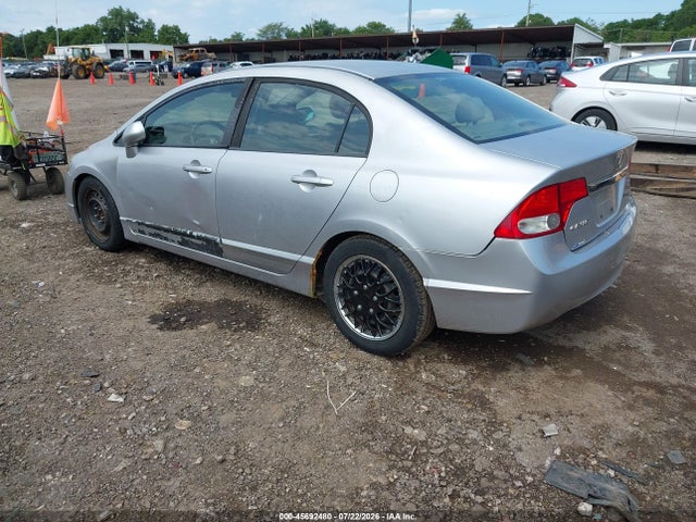 45692480 :رقم المزاد ، 19XFA1F55AE086124 vin ، 2010 Honda Civic Lx مزاد بيع