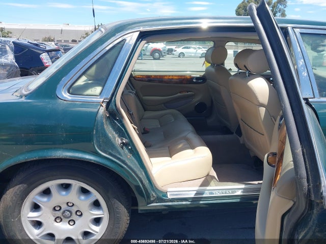 Aukcja sprzedaży 1998 Jaguar Xj8 L, vin: SAJHX6248WC812642, numer aukcji: 45692498