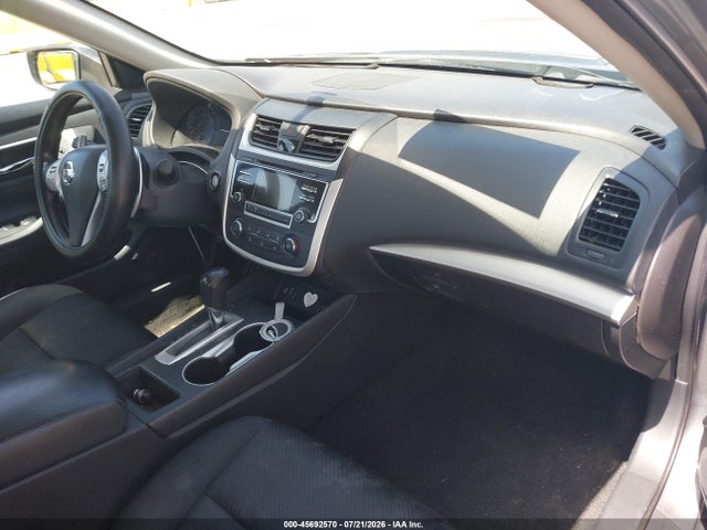Auction sale of the 2016 Nissan Altima 2.5 Sr, vin: 1N4AL3APXGC246190, lot number: 45692570
