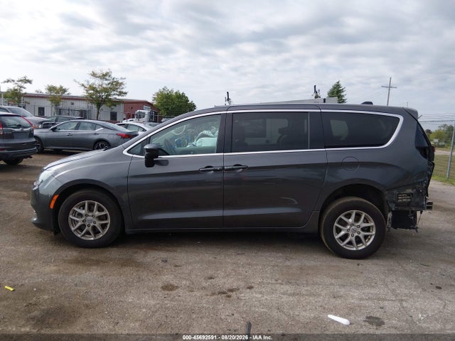 2022 Chrysler Voyager Lx მანქანა იყიდება აუქციონზე, vin: 2C4RC1CG6NR166498, აუქციონის ნომერი: 45692591