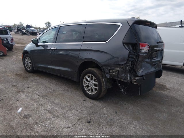 2022 Chrysler Voyager Lx მანქანა იყიდება აუქციონზე, vin: 2C4RC1CG6NR166498, აუქციონის ნომერი: 45692591
