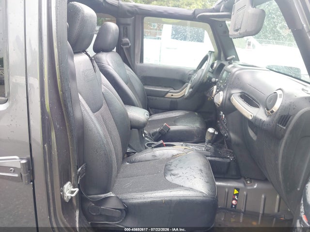 Продажа на аукционе авто 2016 Jeep Wrangler Unlimited 75th Anniversary, vin: 1C4BJWEG1GL251701, номер лота: 45692617