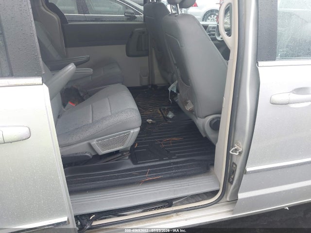 2010 Chrysler Town & Country Touring მანქანა იყიდება აუქციონზე, vin: 2A4RR5D1XAR460460, აუქციონის ნომერი: 45692682