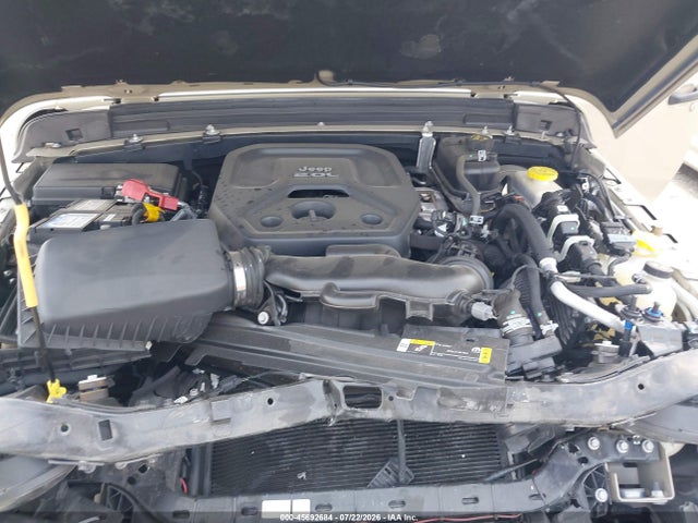 45692684 :رقم المزاد ، 1C4HJXDN0NW256156 vin ، 2022 Jeep Wrangler Unlimited Sport 4x4 مزاد بيع