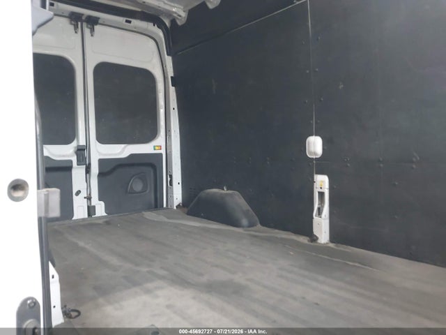 1FTBR2X86NKA64092 Ford Transit-250