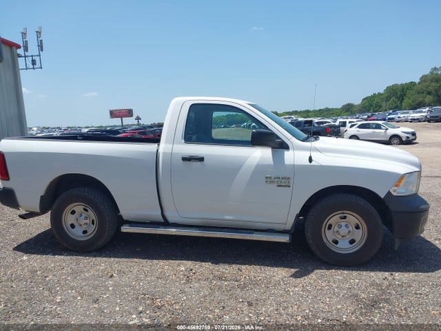 3C6JR6AGXKG503954 RAM 1500 Classic Tradesman 4x2 6&#039;4 Box