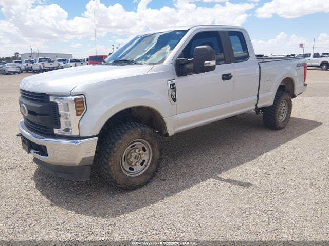 2018 Ford F-250 Xl მანქანა იყიდება აუქციონზე, vin: 1FT7X2B63JEC83960, აუქციონის ნომერი: 45692765