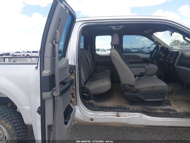 2018 Ford F-250 Xl მანქანა იყიდება აუქციონზე, vin: 1FT7X2B63JEC83960, აუქციონის ნომერი: 45692765