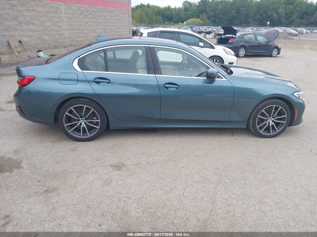 45692770 :رقم المزاد ، 3MW5R7J01L8B32341 vin ، 2020 Bmw 330i Xdrive مزاد بيع