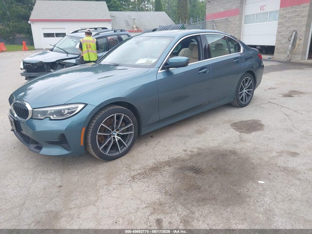 45692770 :رقم المزاد ، 3MW5R7J01L8B32341 vin ، 2020 Bmw 330i Xdrive مزاد بيع