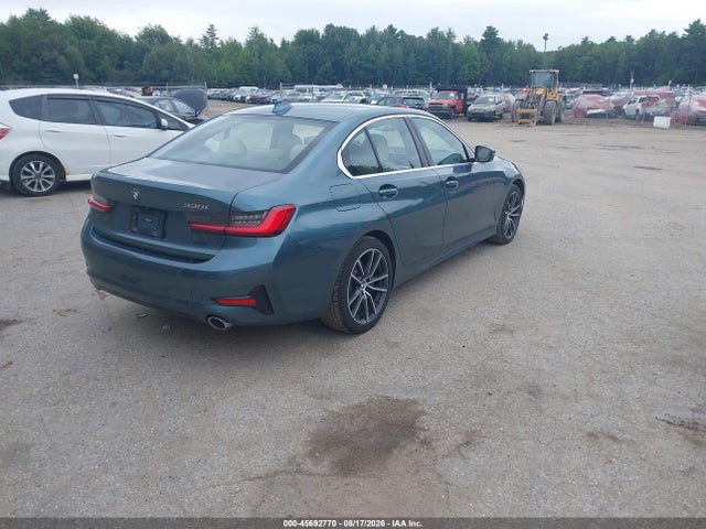45692770 :رقم المزاد ، 3MW5R7J01L8B32341 vin ، 2020 Bmw 330i Xdrive مزاد بيع