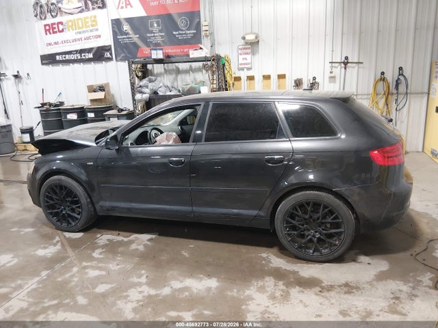 Продаж на аукціоні авто 2011 Audi A3 2.0t Premium, vin: WAUDFAFM6BA069172, номер лоту: 45692773
