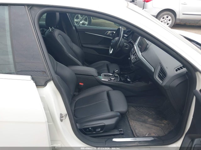 45692779 :رقم المزاد ، WBA53AK01N7K29895 vin ، 2022 Bmw 228 Gran Coupe I Sdrive مزاد بيع