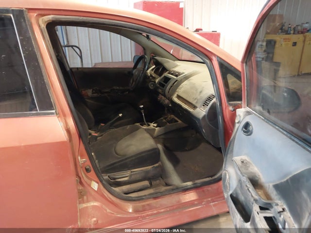 Продажа на аукционе авто 2007 Honda Fit Sport, vin: JHMGD37627S062074, номер лота: 45692822