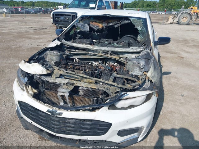 Продажа на аукционе авто 2018 Chevrolet Malibu Lt, vin: 1G1ZD5ST2JF276073, номер лота: 45692827