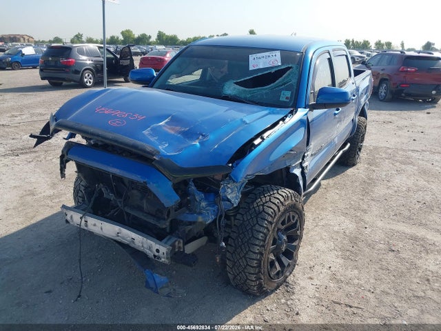 Продажа на аукционе авто 2017 Toyota Tacoma Sr5 V6, vin: 3TMCZ5AN1HM094294, номер лота: 45692834