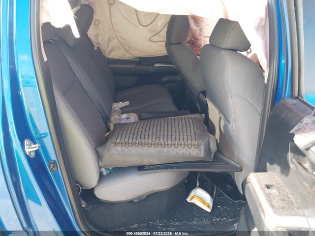 Продажа на аукционе авто 2017 Toyota Tacoma Sr5 V6, vin: 3TMCZ5AN1HM094294, номер лота: 45692834