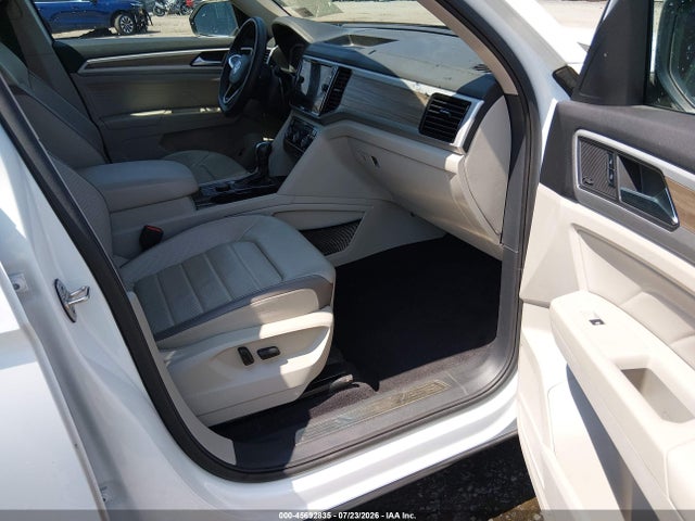 Продажа на аукционе авто 2021 Volkswagen Atlas 3.6l V6 Sel Premium, vin: 1V2TR2CA5MC582456, номер лота: 45692835