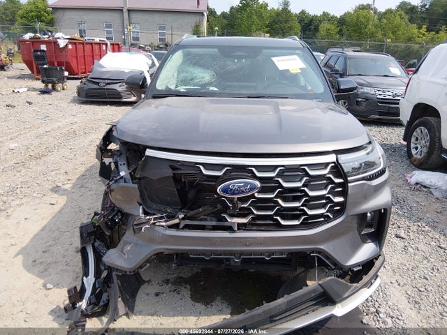 Продажа на аукционе авто 2025 Ford Explorer Platinum, vin: 1FMWK8HC3SGA93538, номер лота: 45692844
