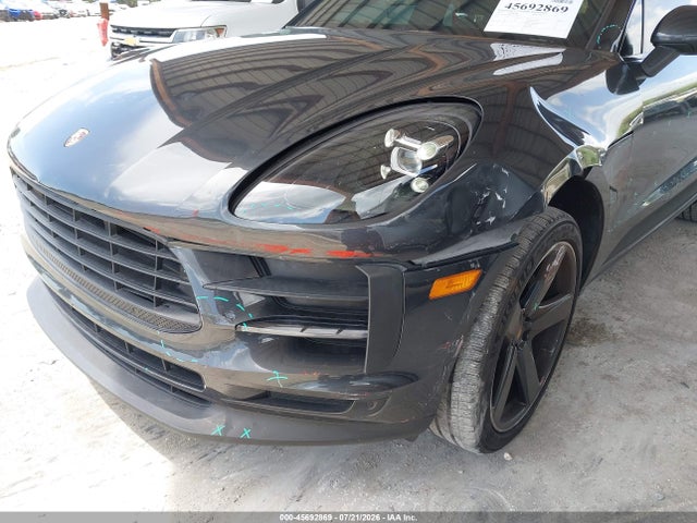 45692869 :رقم المزاد ، WP1AA2A59KLB07121 vin ، 2019 Porsche Macan مزاد بيع