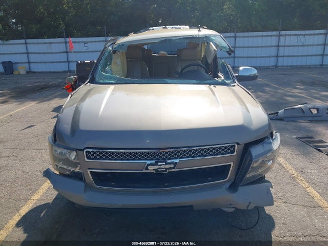 45692881 :رقم المزاد ، 1GNFK13007J275000 vin ، 2007 Chevrolet Tahoe Ltz مزاد بيع