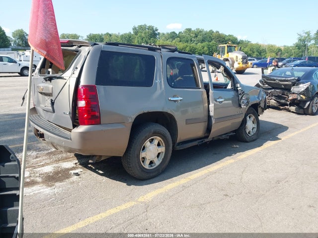 45692881 :رقم المزاد ، 1GNFK13007J275000 vin ، 2007 Chevrolet Tahoe Ltz مزاد بيع