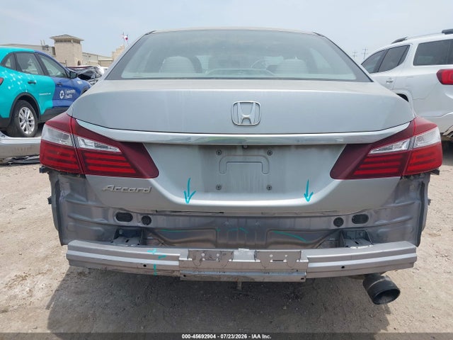 Honda ACCORD LX 2017 1HGCR2F39HA030136 Image 17