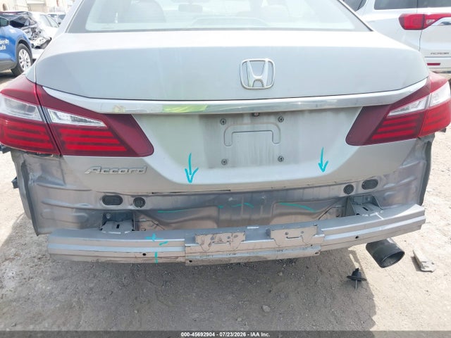 Honda ACCORD LX 2017 1HGCR2F39HA030136 Image 6