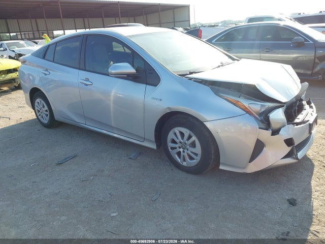 Продаж на аукціоні авто 2016 Toyota Prius Two, vin: JTDKBRFUXG3501682, номер лоту: 45692906