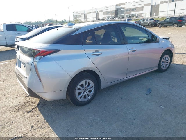 Продаж на аукціоні авто 2016 Toyota Prius Two, vin: JTDKBRFUXG3501682, номер лоту: 45692906