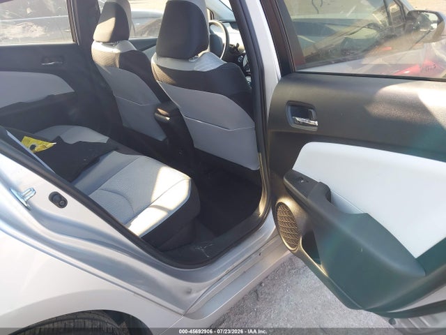 Продаж на аукціоні авто 2016 Toyota Prius Two, vin: JTDKBRFUXG3501682, номер лоту: 45692906
