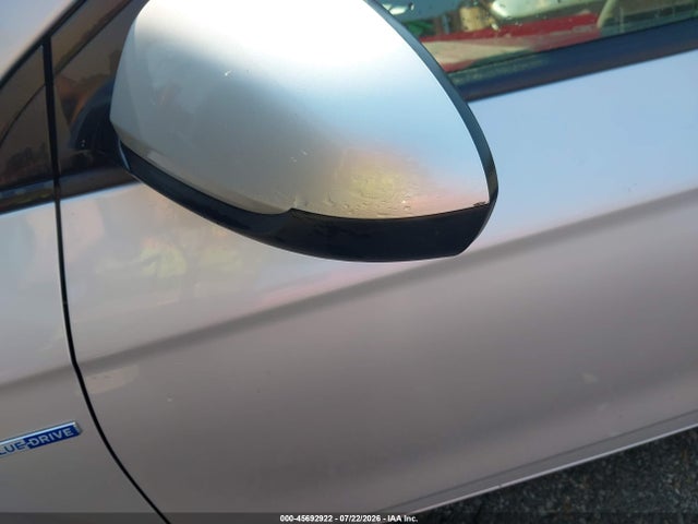 45692922 :رقم المزاد ، KMHC65LC1KU106804 vin ، 2019 Hyundai Ioniq Hybrid Blue مزاد بيع
