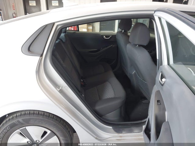 45692922 :رقم المزاد ، KMHC65LC1KU106804 vin ، 2019 Hyundai Ioniq Hybrid Blue مزاد بيع