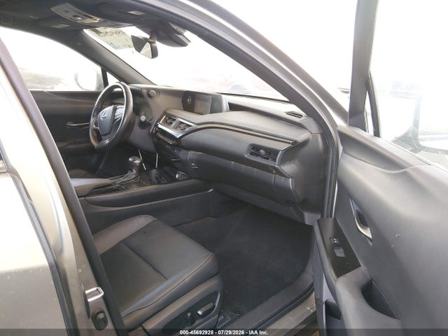 Lexus UX 250H 2019 JTHU9JBH1K2004029 Image 5