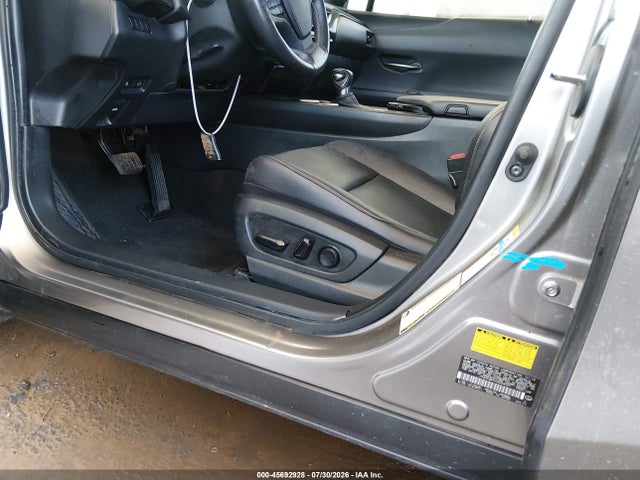 Lexus UX 250H 2019 JTHU9JBH1K2004029 Image 6