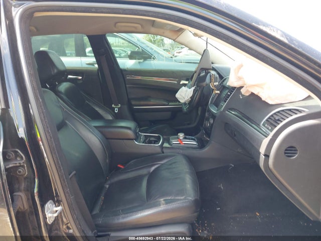 45692943 :رقم المزاد ، 2C3CCARG7HH518970 vin ، 2017 Chrysler 300 Limited Awd مزاد بيع