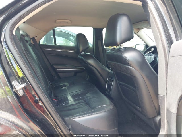 45692943 :رقم المزاد ، 2C3CCARG7HH518970 vin ، 2017 Chrysler 300 Limited Awd مزاد بيع