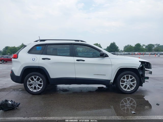 1C4PJLAB6GW107011 Jeep Cherokee Sport