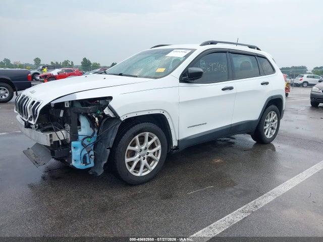 1C4PJLAB6GW107011 Jeep Cherokee Sport