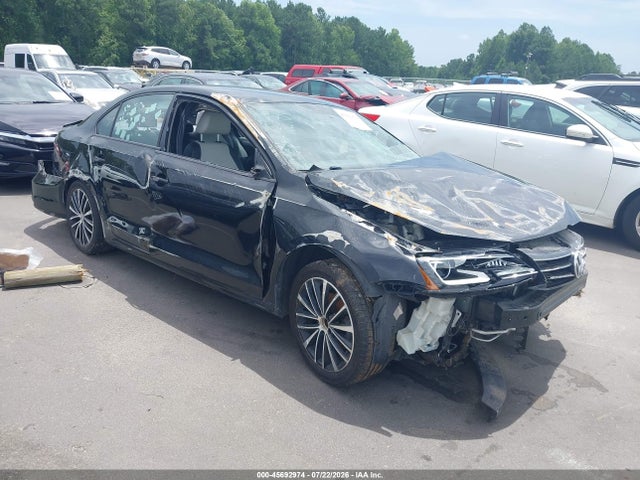 Продаж на аукціоні авто 2016 Volkswagen Jetta 1.8t Sport, vin: 3VWD17AJ4GM327939, номер лоту: 45692974