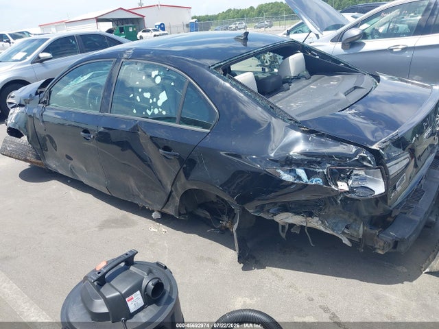 Продаж на аукціоні авто 2016 Volkswagen Jetta 1.8t Sport, vin: 3VWD17AJ4GM327939, номер лоту: 45692974