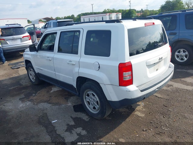 Продажа на аукционе авто 2016 Jeep Patriot Sport, vin: 1C4NJPBA4GD754202, номер лота: 45692979